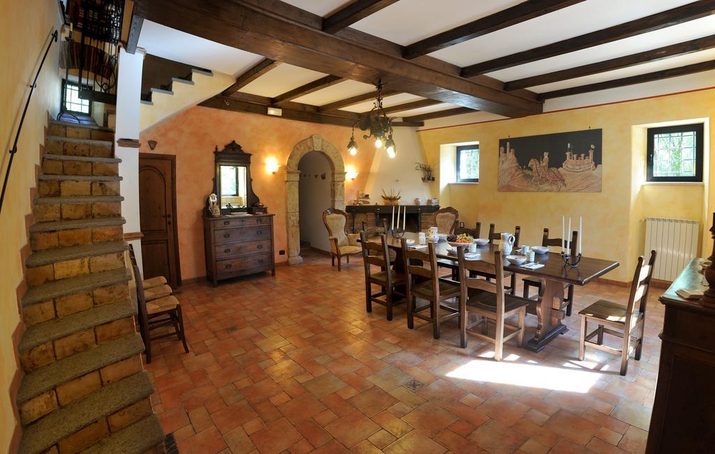 L'Antica Mola Villa Castel Madama Værelse billede