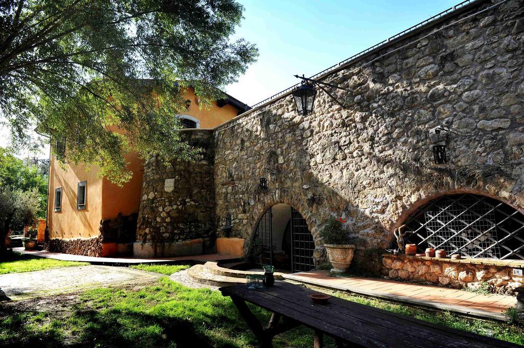 L'Antica Mola Villa Castel Madama Værelse billede